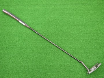 入荷情報】B3 TRIPLE BLACK NEWPORT 2 LONG NECK（ビースリー トリプル